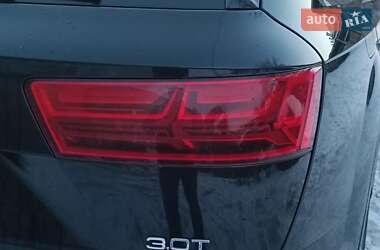 Внедорожник / Кроссовер Audi Q7 2018 в Харькове