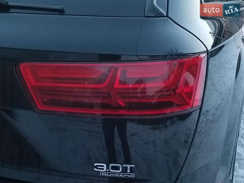 Позашляховик / Кросовер Audi Q7 2018 в Харкові