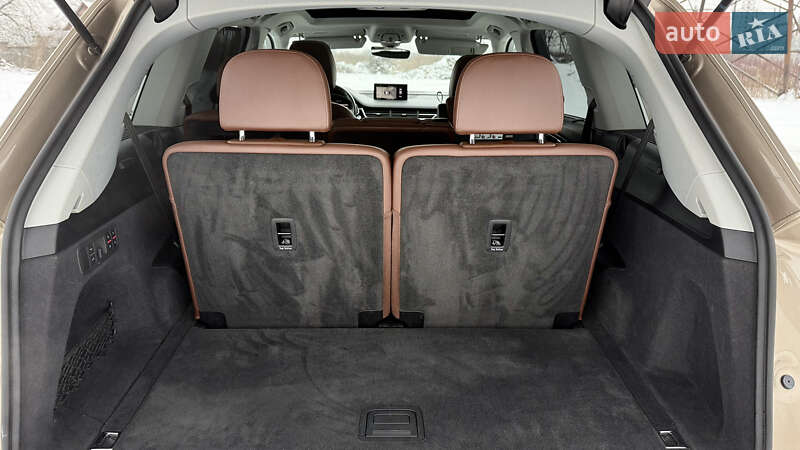 Внедорожник / Кроссовер Audi Q7 2018 в Ужгороде