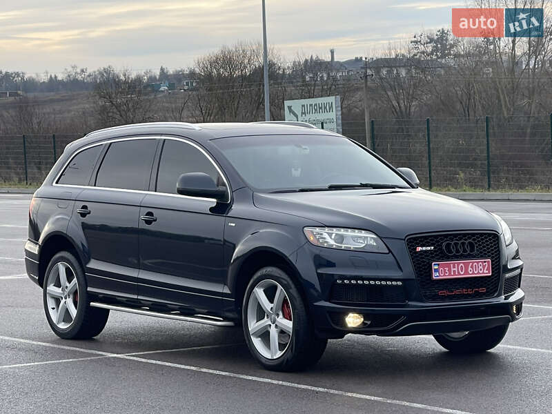 Внедорожник / Кроссовер Audi Q7 2010 в Ровно
