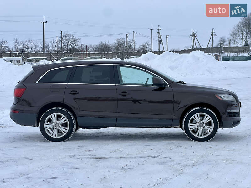 Внедорожник / Кроссовер Audi Q7 2010 в Ровно