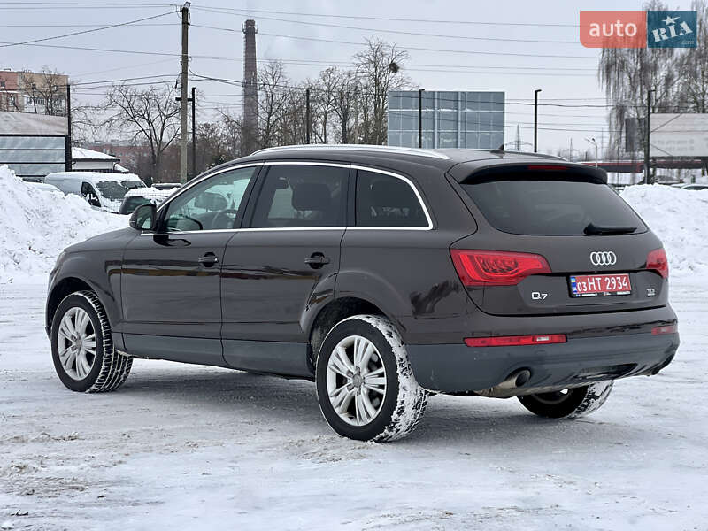 Внедорожник / Кроссовер Audi Q7 2010 в Ровно