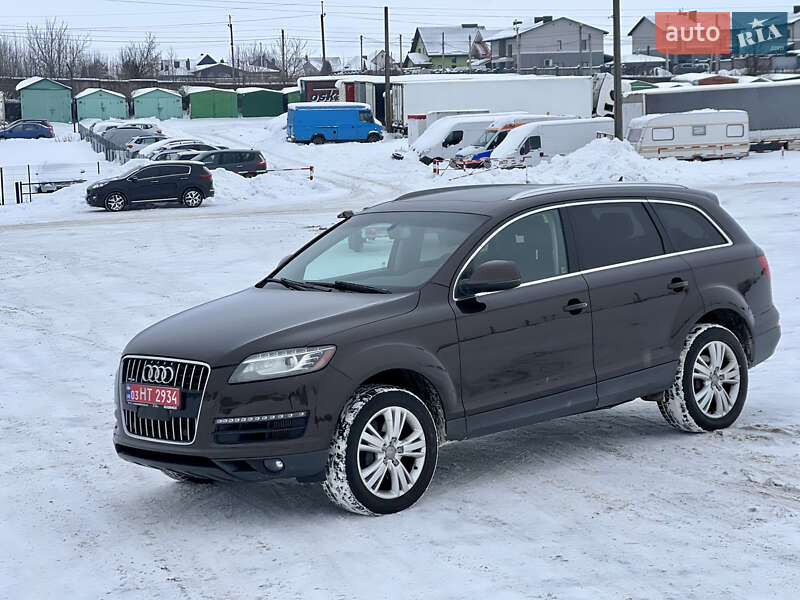 Внедорожник / Кроссовер Audi Q7 2010 в Ровно