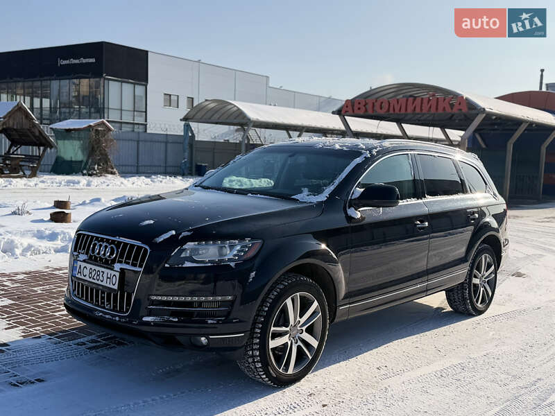 Внедорожник / Кроссовер Audi Q7 2012 в Полтаве