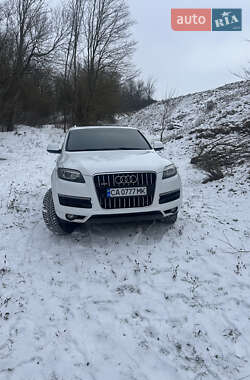 Внедорожник / Кроссовер Audi Q7 2010 в Теплике