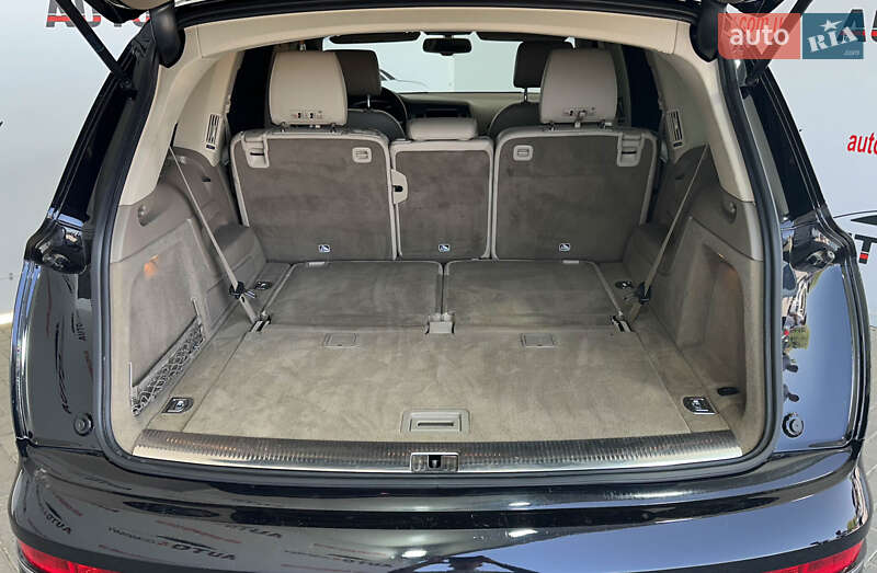 Внедорожник / Кроссовер Audi Q7 2012 в Львове