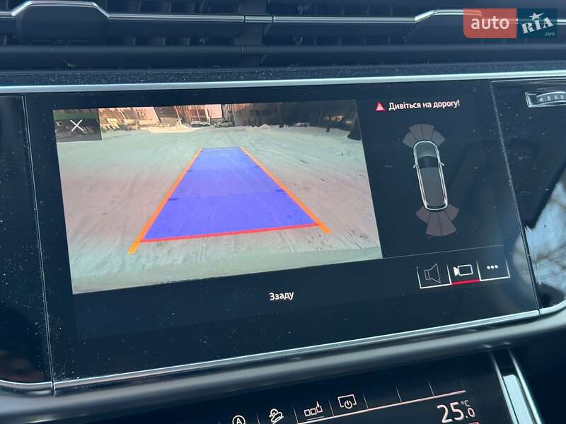 Внедорожник / Кроссовер Audi Q7 2020 в Киеве