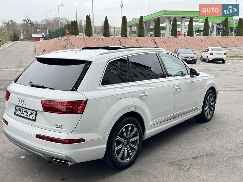 Внедорожник / Кроссовер Audi Q7 2016 в Виннице