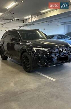 Позашляховик / Кросовер Audi Q7 2025 в Києві