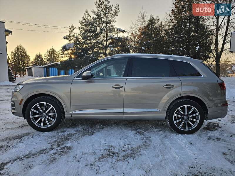 Внедорожник / Кроссовер Audi Q7 2016 в Ковеле