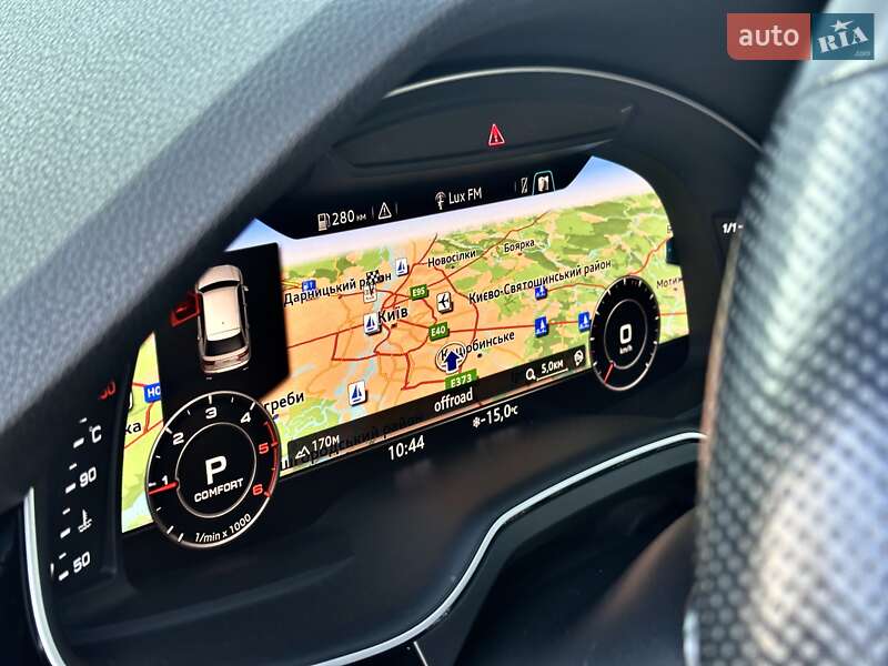 Внедорожник / Кроссовер Audi Q7 2017 в Киеве