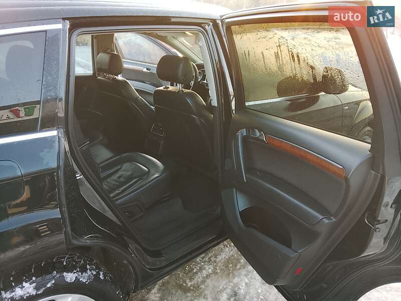 Внедорожник / Кроссовер Audi Q7 2007 в Львове