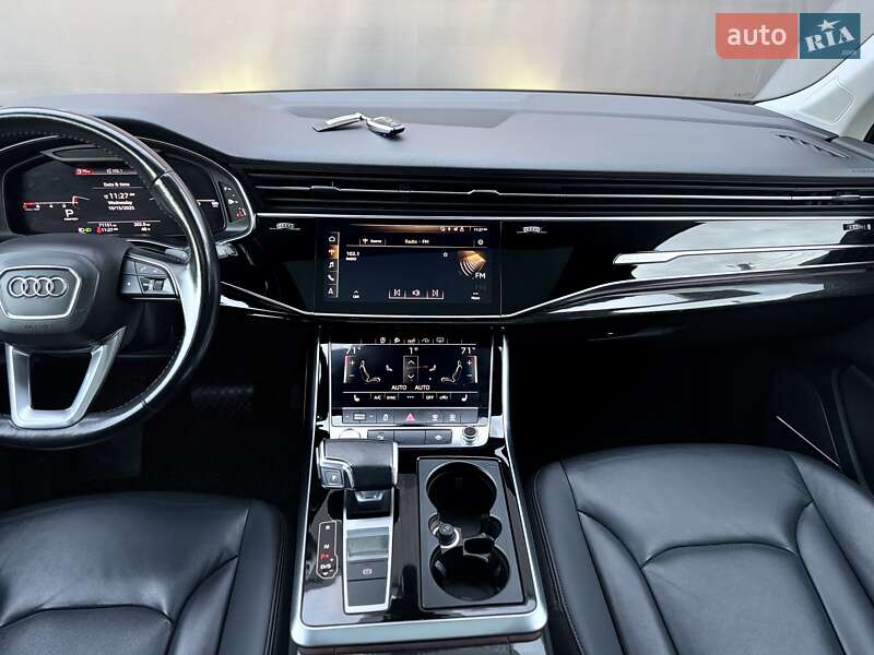 Внедорожник / Кроссовер Audi Q7 2020 в Львове
