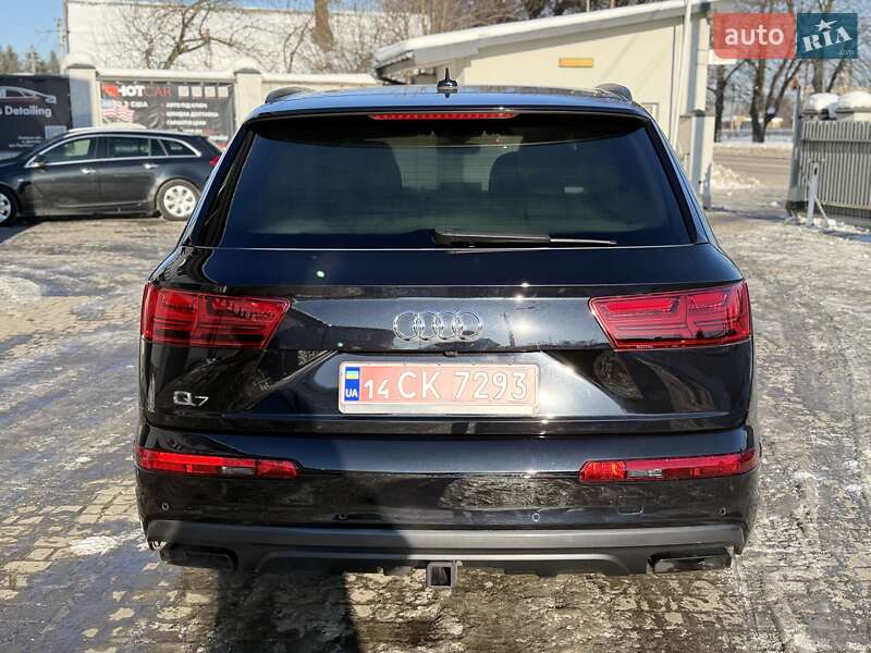 Позашляховик / Кросовер Audi Q7 2018 в Дрогобичі
