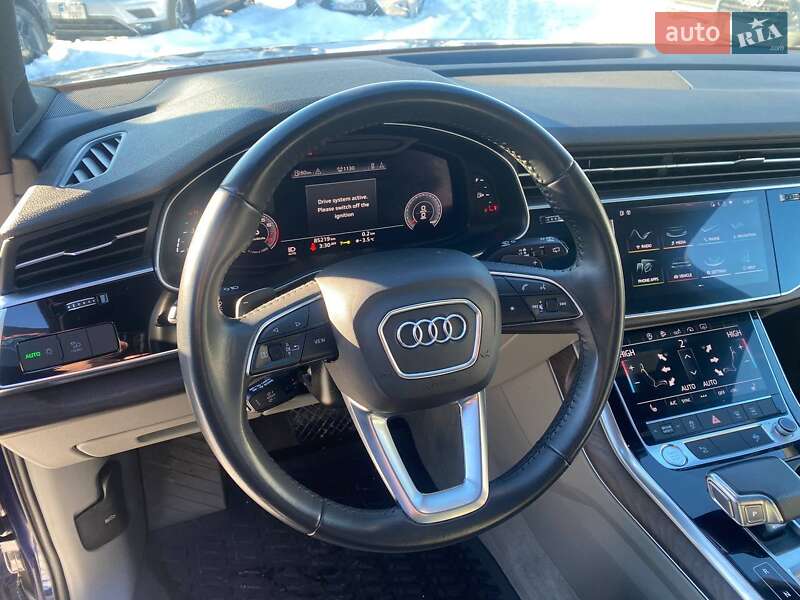 Внедорожник / Кроссовер Audi Q7 2020 в Львове