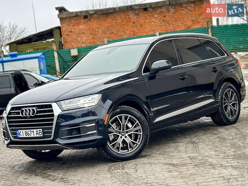 Внедорожник / Кроссовер Audi Q7 2016 в Хмельницком