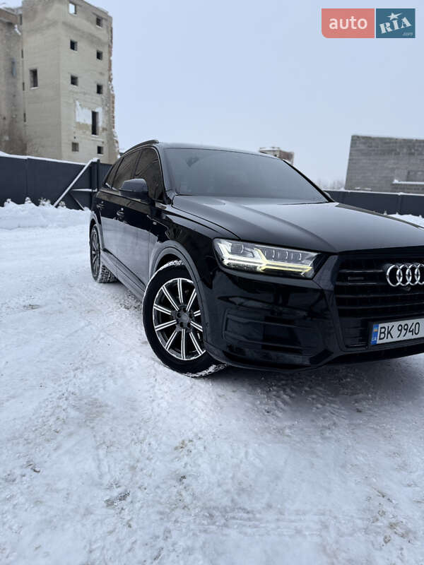 Внедорожник / Кроссовер Audi Q7 2017 в Дубно фото 11 Внедорожник / Кроссовер Audi Q7 2017 в Дубно