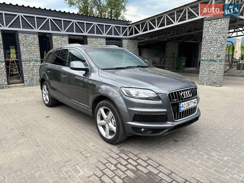 Позашляховик / Кросовер Audi Q7 2014 в Тячеві