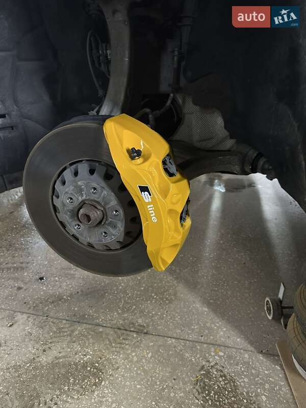 Внедорожник / Кроссовер Audi Q7 2016 в Звягеле