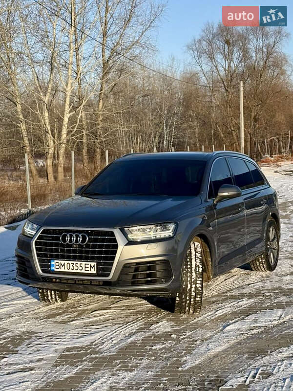 Внедорожник / Кроссовер Audi Q7 2016 в Сумах