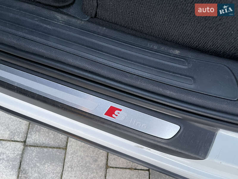 Внедорожник / Кроссовер Audi Q7 2012 в Мукачево