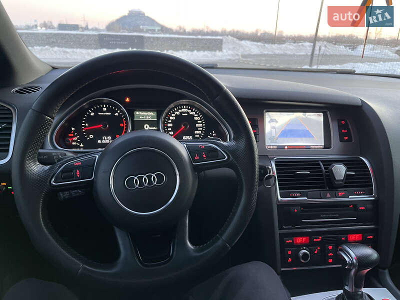 Внедорожник / Кроссовер Audi Q7 2012 в Мукачево