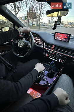 Внедорожник / Кроссовер Audi Q7 2019 в Сумах