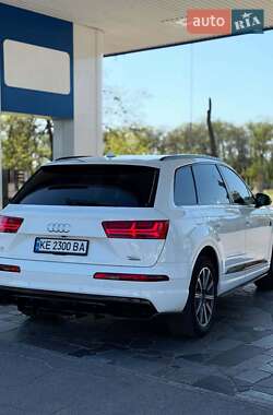 Внедорожник / Кроссовер Audi Q7 2016 в Львове