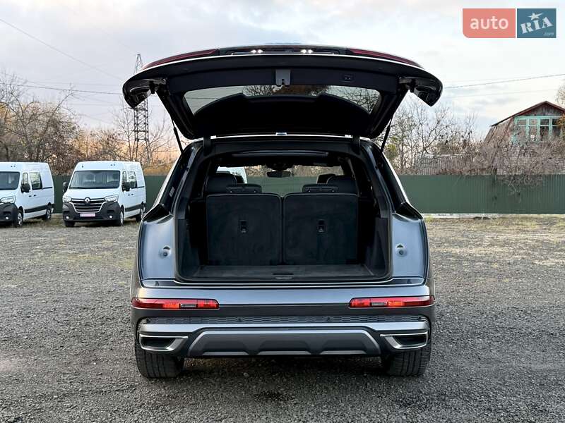 Внедорожник / Кроссовер Audi Q7 2019 в Ковеле