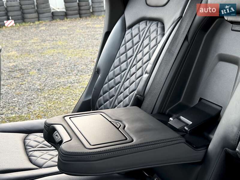 Внедорожник / Кроссовер Audi Q7 2019 в Ковеле