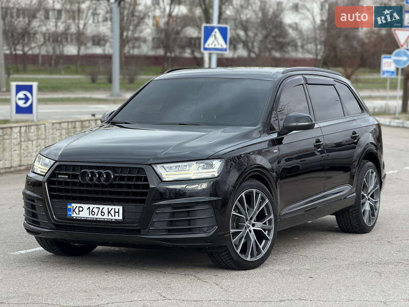 Внедорожник / Кроссовер Audi Q7 2016 в Запорожье