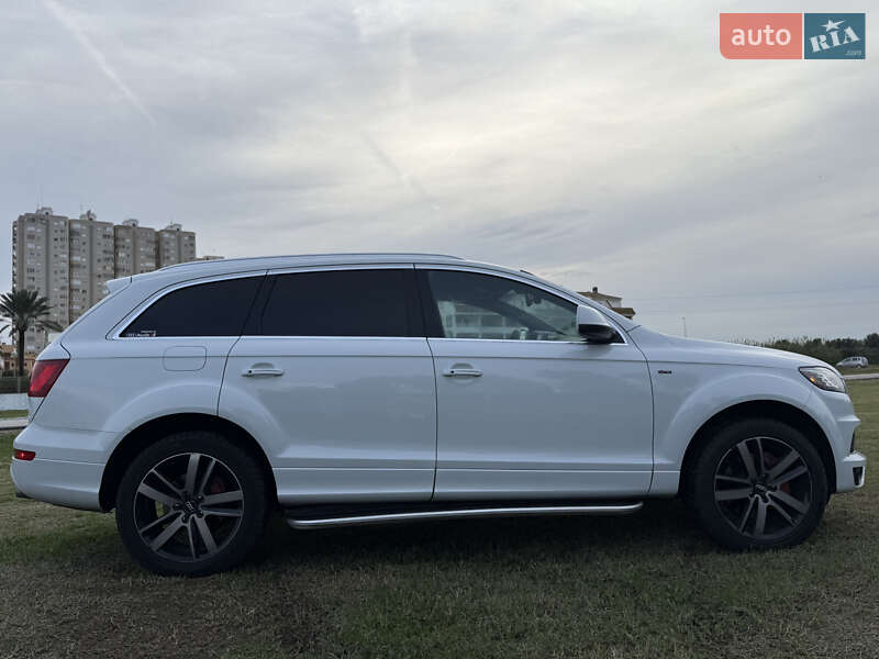 Позашляховик / Кросовер Audi Q7 2014 в Самборі