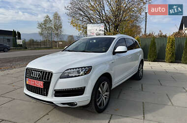 Внедорожник / Кроссовер Audi Q7 2015 в Хусте