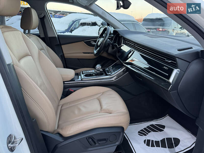 Внедорожник / Кроссовер Audi Q7 2019 в Львове фото 17 Внедорожник / Кроссовер Audi Q7 2019 в Львове