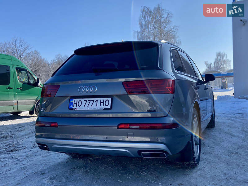 Внедорожник / Кроссовер Audi Q7 2017 в Тернополе