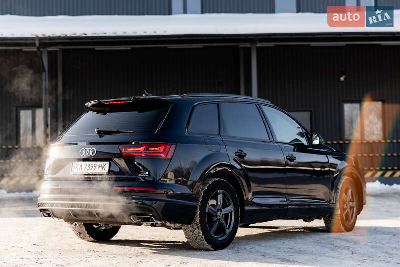 Внедорожник / Кроссовер Audi Q7 2016 в Житомире