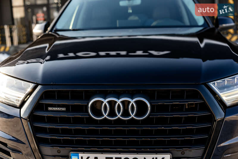 Внедорожник / Кроссовер Audi Q7 2016 в Житомире