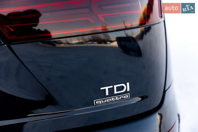 Внедорожник / Кроссовер Audi Q7 2016 в Житомире