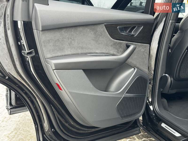 Внедорожник / Кроссовер Audi Q7 2021 в Ивано-Франковске фото 46 Внедорожник / Кроссовер Audi Q7 2021 в Ивано-Франковске