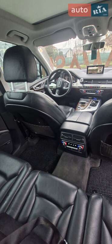 Внедорожник / Кроссовер Audi Q7 2015 в Тячеве фото 11 Внедорожник / Кроссовер Audi Q7 2015 в Тячеве