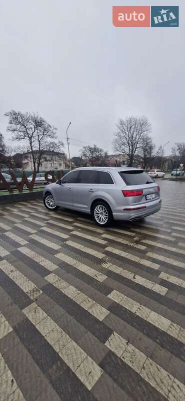 Внедорожник / Кроссовер Audi Q7 2015 в Тячеве фото 3 Внедорожник / Кроссовер Audi Q7 2015 в Тячеве