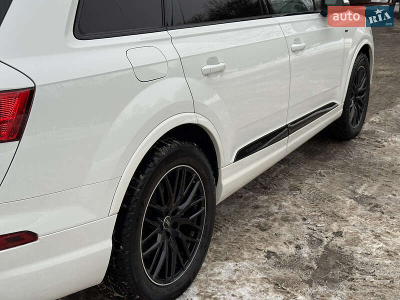 Внедорожник / Кроссовер Audi Q7 2016 в Хмельницком фото 14 Внедорожник / Кроссовер Audi Q7 2016 в Хмельницком
