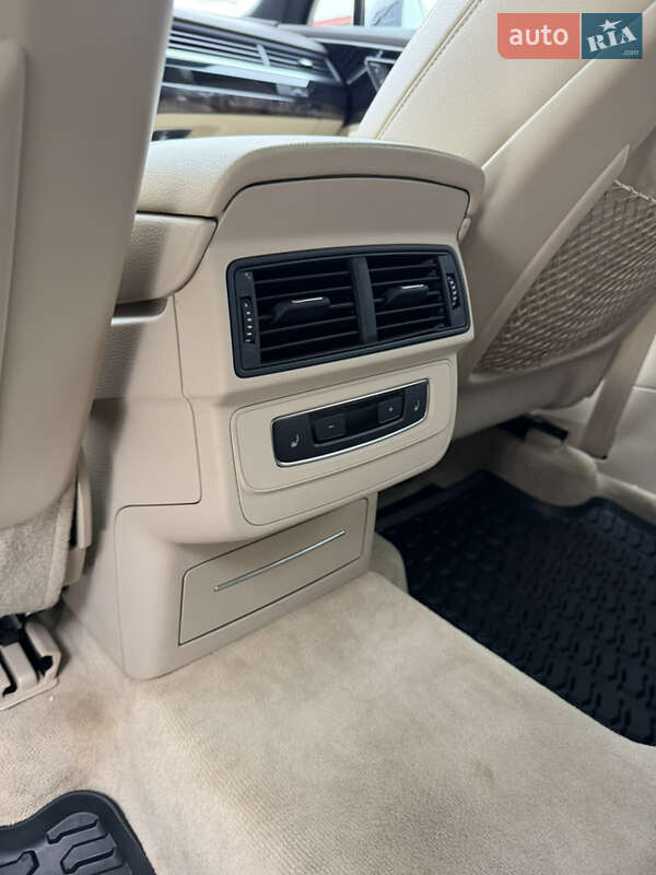 Внедорожник / Кроссовер Audi Q7 2016 в Дубно фото 54 Внедорожник / Кроссовер Audi Q7 2016 в Дубно