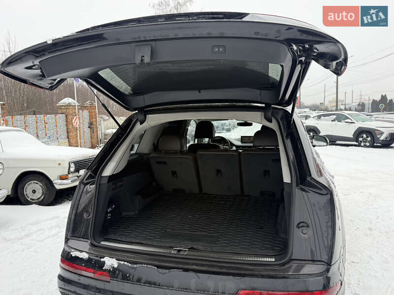 Внедорожник / Кроссовер Audi Q7 2018 в Хмельницком