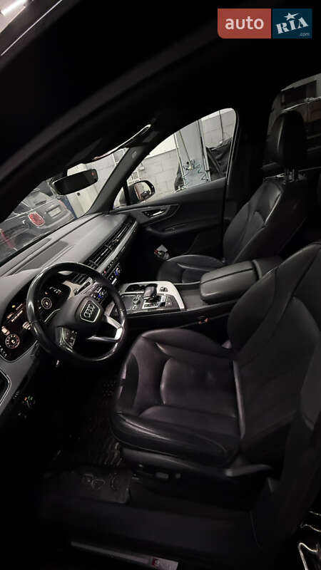 Внедорожник / Кроссовер Audi Q7 2017 в Киеве фото 16 Внедорожник / Кроссовер Audi Q7 2017 в Киеве