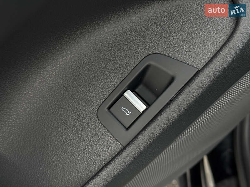 Позашляховик / Кросовер Audi Q7 2022 в Львові