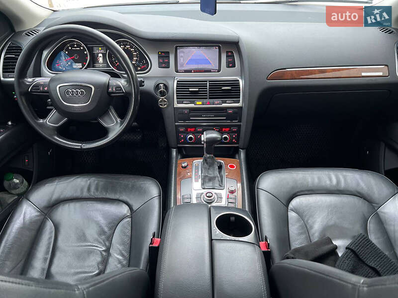 Внедорожник / Кроссовер Audi Q7 2012 в Хмельницком