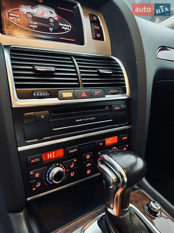 Внедорожник / Кроссовер Audi Q7 2012 в Тячеве фото 41 Внедорожник / Кроссовер Audi Q7 2012 в Тячеве
