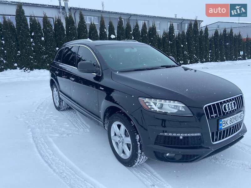 Внедорожник / Кроссовер Audi Q7 2014 в Ровно