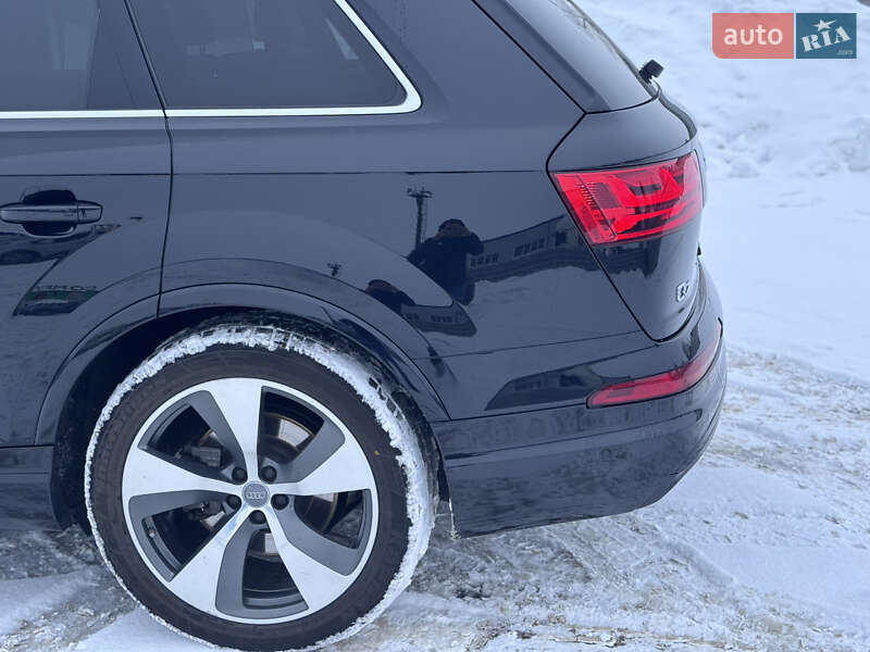 Позашляховик / Кросовер Audi Q7 2017 в Рівному фото 16 Позашляховик / Кросовер Audi Q7 2017 в Рівному